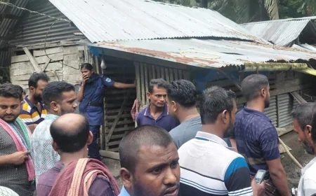 বাগেরহাটে একই পরিবারের ৩ জনের মরদেহ উদ্ধার, সবার মাথায় আঘাতের চিহ্ন