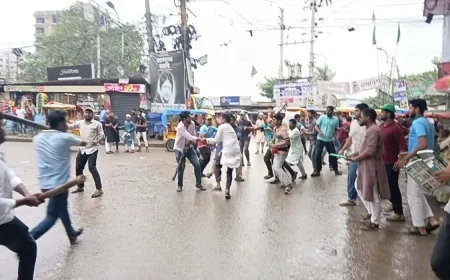 তোলারাম কলেজে ছাত্রদল-শিবির সংঘর্ষ, আহত অন্তত ২০