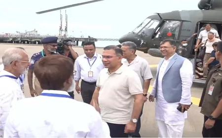 মহেশখালীর মাতারবাড়িতে পৌঁছেছেন প্রধানমন্ত্রী