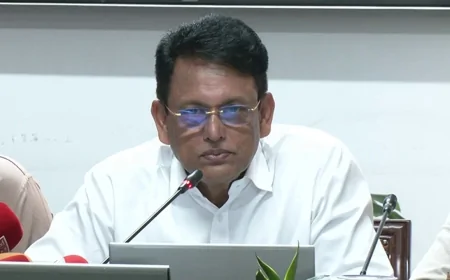 মন খুলে গান গাওয়া যায়, পরীক্ষার খাতায় নম্বর দেওয়া যায় না: শিক্ষামন্ত্রী