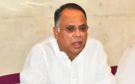 অবৈধ অটোরিকশার কারণে বিদ্যুতের চাহিদা হঠাৎ বেড়ে গেছে: জ্বালানিমন্ত্রী