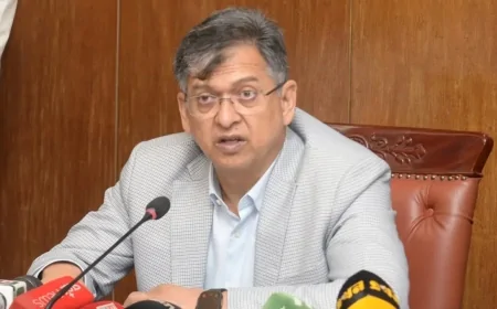 সংবিধানের ৭০ অনুচ্ছেদ পরিবর্তন হবে : স্বরাষ্ট্রমন্ত্রী