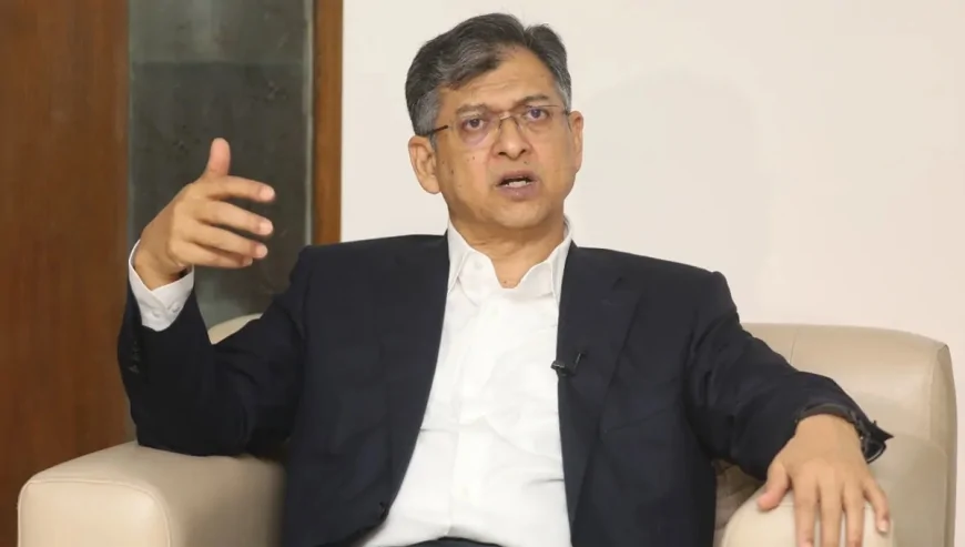 ভারত কেন শেখ হাসিনাকে বক্তব্য দেওয়ার সুযোগ দিল, প্রশ্ন স্বরাষ্ট্রমন্ত্রীর