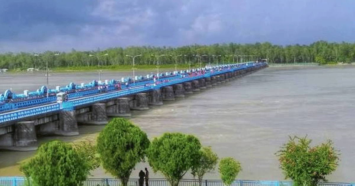 বিপৎসীমার ১৩ সেন্টিমিটার ওপর দিয়ে বইছে তিস্তার পানি