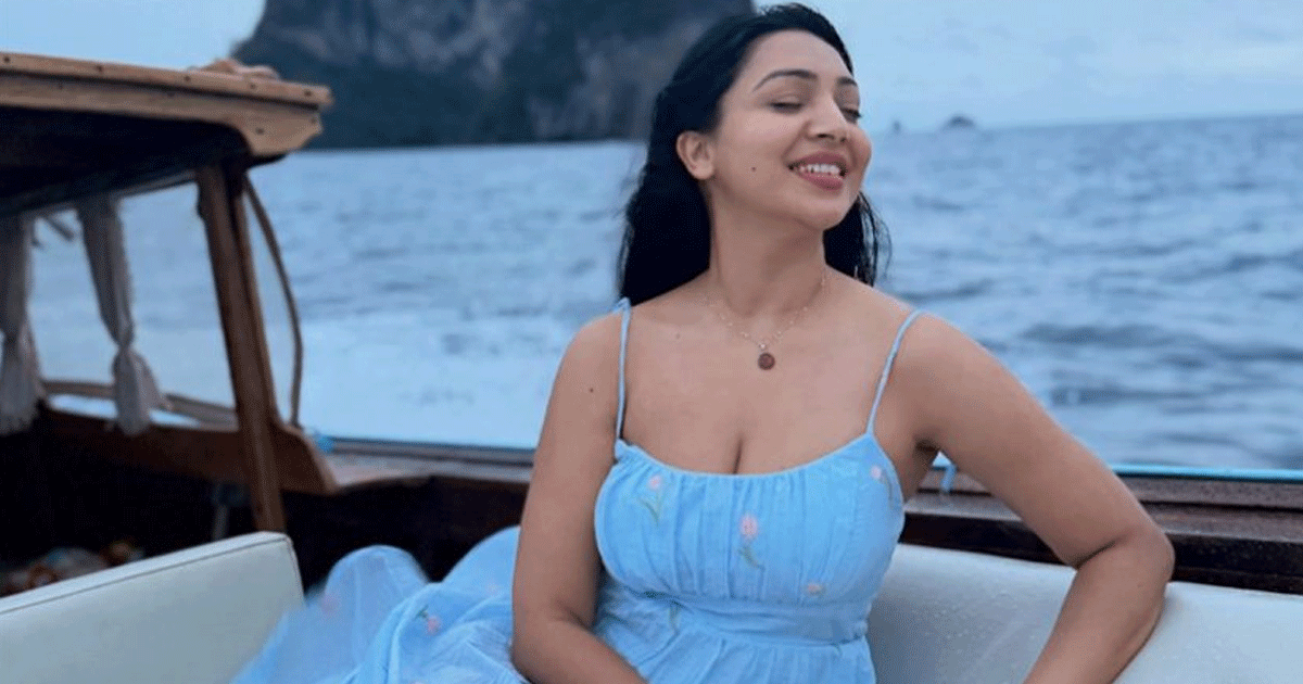 তৃতীয় বিয়ের গুঞ্জন নিয়ে মুখ খুললেন অভিনেত্রী প্রভা