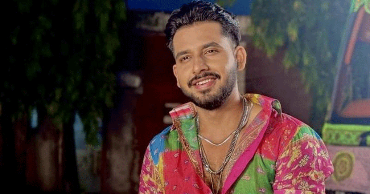 জেল থেকে বেরিয়েই জাহের আলভীর রহস্যময় স্ট্যাটাস