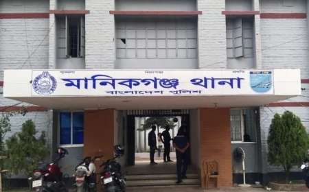 মানিকগঞ্জে নিজ ঘর থেকে সৌদি প্রবাসী, স্ত্রী ও শিশুসন্তানের মরদেহ উদ্ধার