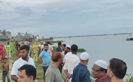মেঘনায় ট্রলারডুবি: তিন দিন পরও নিখোঁজ হেলাল উদ্দীনের সন্ধান মেলেনি