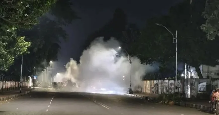 ঢাবি ক্যাম্পাসে পরপর ৩ ককটেল বিস্ফোরণ