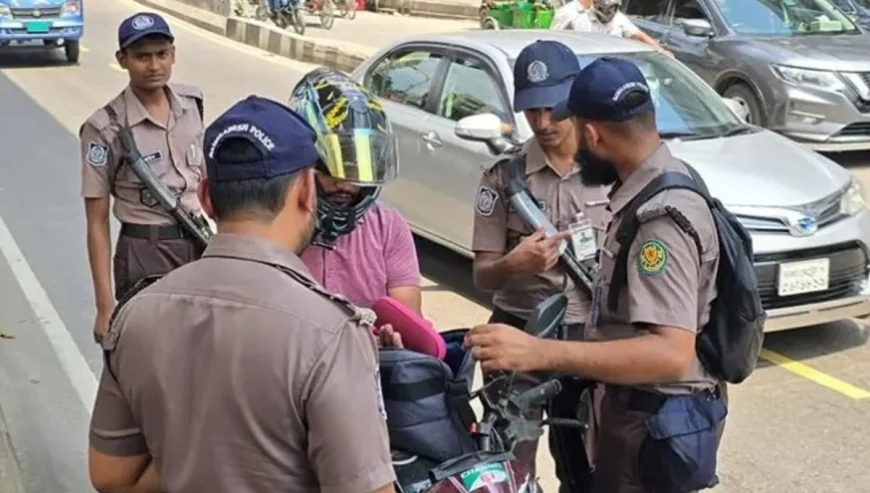 রাজধানীজুড়ে বিশেষ নিরাপত্তা ব্যবস্থা, বসানো হয়েছে চেকপোস্ট