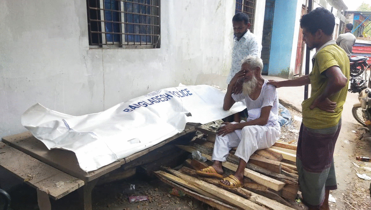 নেছারাবাদে সেপটিক ট্যাংকে নেমে রাজমিস্ত্রির মৃত্যু