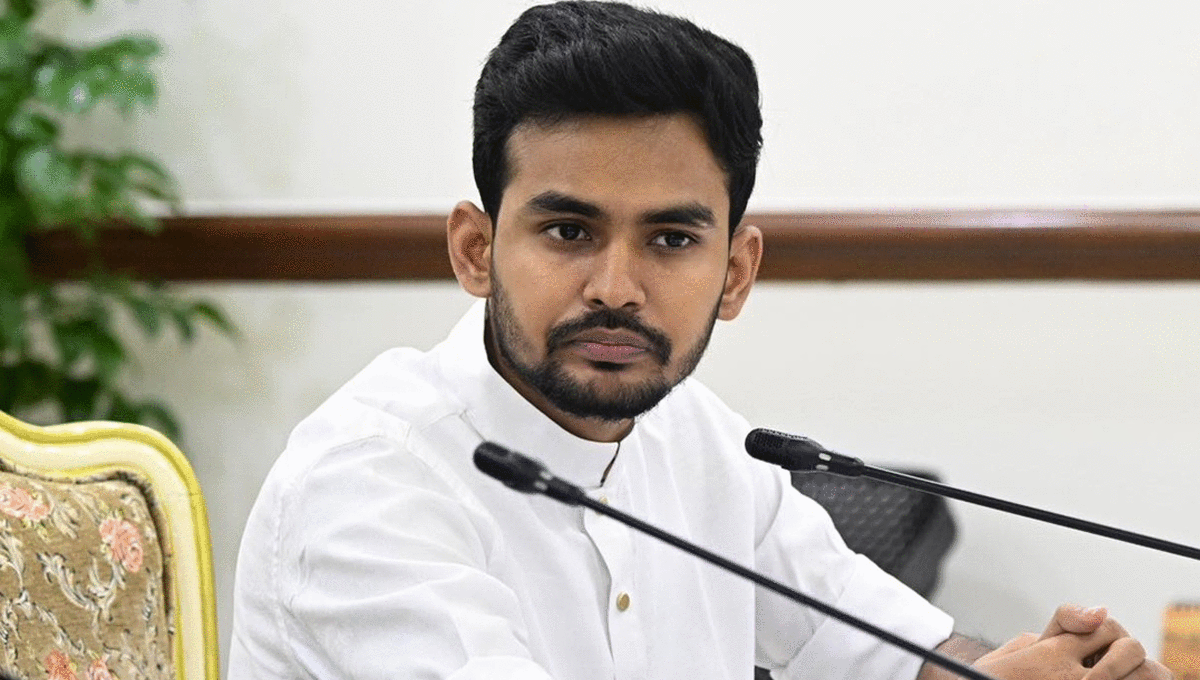 আসিফ মাহমুদ ও তার স্ত্রীর তথ্য চেয়ে বিএফআইইউকে দুদকের চিঠি