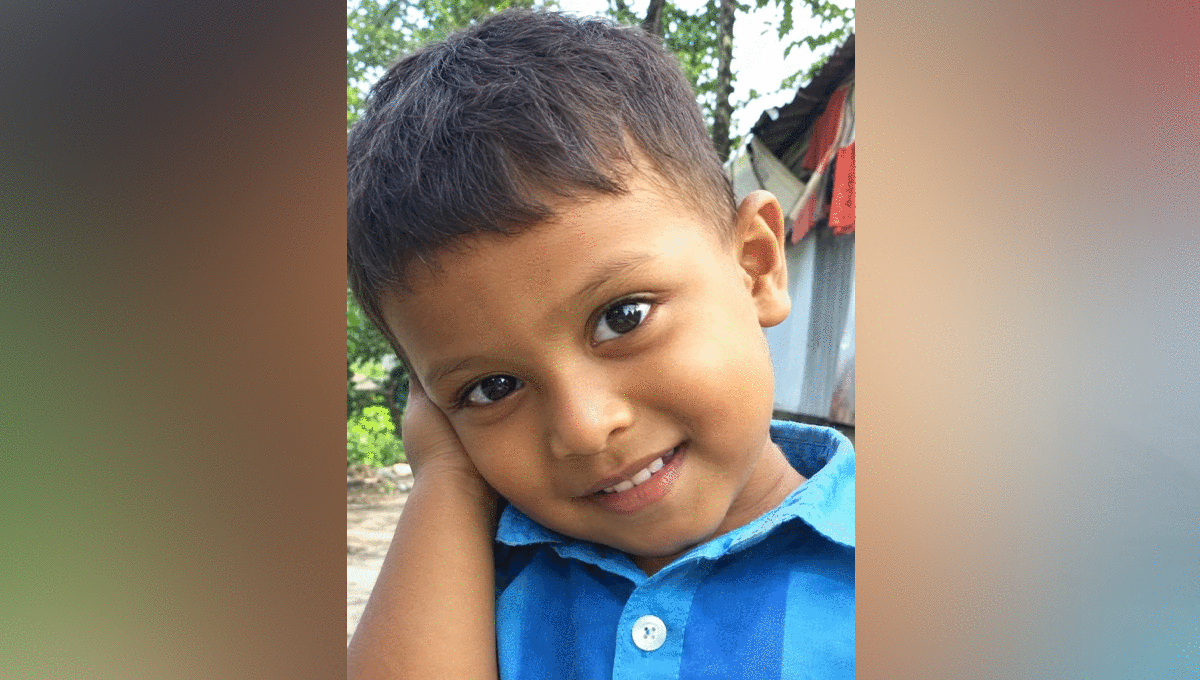 নিখোঁজের দুই দিন পর খাল থেকে শিশুর বস্তাবন্দি মরদেহ উদ্ধার