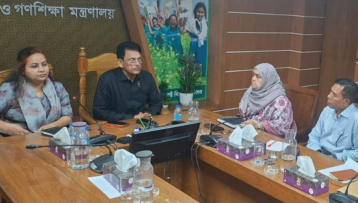 প্রাথমিক বিদ্যালয়ের শিক্ষক নিয়োগ নিয়ে বিভ্রান্তি না ছড়ানোর আহ্বান শিক্ষামন্ত্রীর