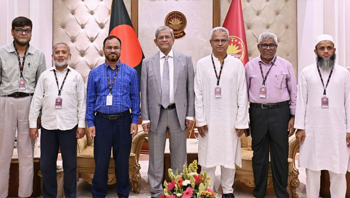 এআইয়ের অনিয়ন্ত্রিত ব্যবহার নিয়ে সতর্ক করলেন রাষ্ট্রপতি