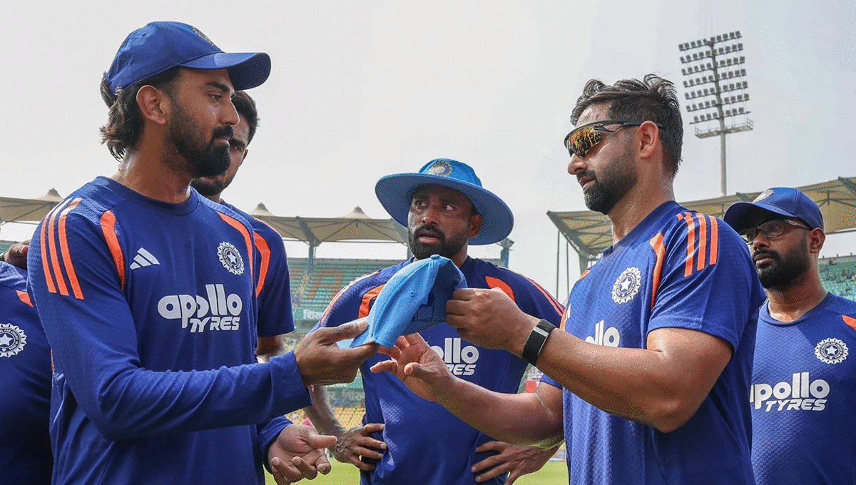 ওয়েস্ট ইন্ডিজের বিপক্ষে অভিষেক হলো আকিব নবির