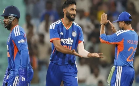৪২ বলে সেঞ্চুরি আইয়ারের, ওয়েস্ট ইন্ডিজকে সহজেই হারাল ভারত