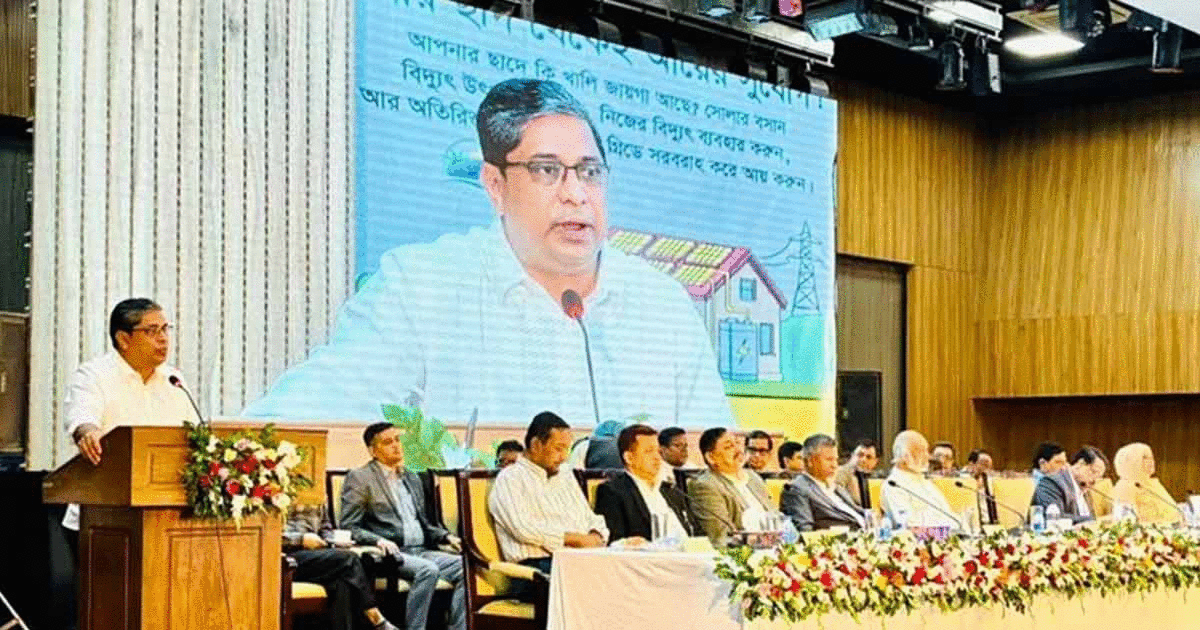 প্রধানমন্ত্রীর বাসভবনের সৌরবিদ্যুৎ থেকে জাতীয় গ্রিডে ১২০০ ইউনিট